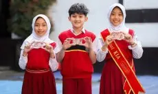 Wujudkan Kota Ramah dan Layak Anak, Pemkot Bandung Permudah Pembuatan Akte Siswa RMP