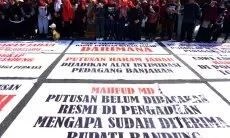 FOTO: Demo Pedagang Pasar Banjaran