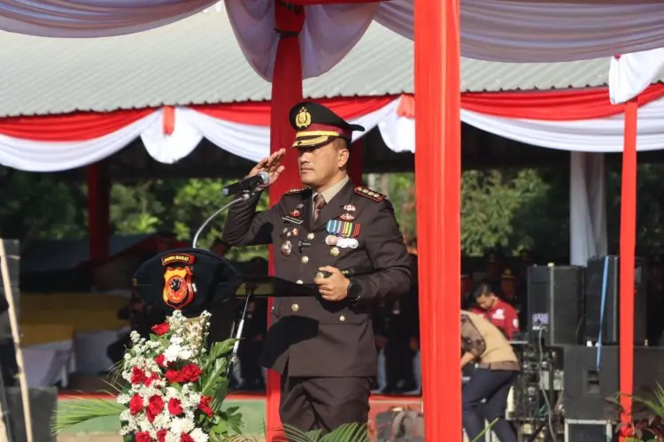 Forkompimda Kompak Ikuti Upacara Hari Bhayangkara ke-77 di Stadion Ranggajati Cirebon