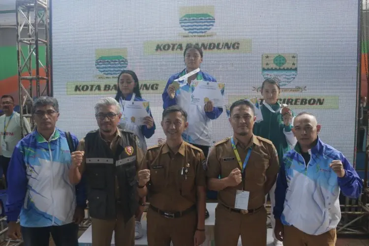 Kontingen Kota Bandung Juara Umum di Cabang Olahraga Renang Popda XIII Jabar 2023
