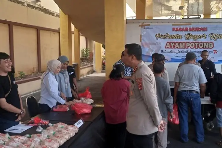 Polresta Gelar Pasar Ayam Potong Murah, Sediakan 2.000 Ekor Ayam