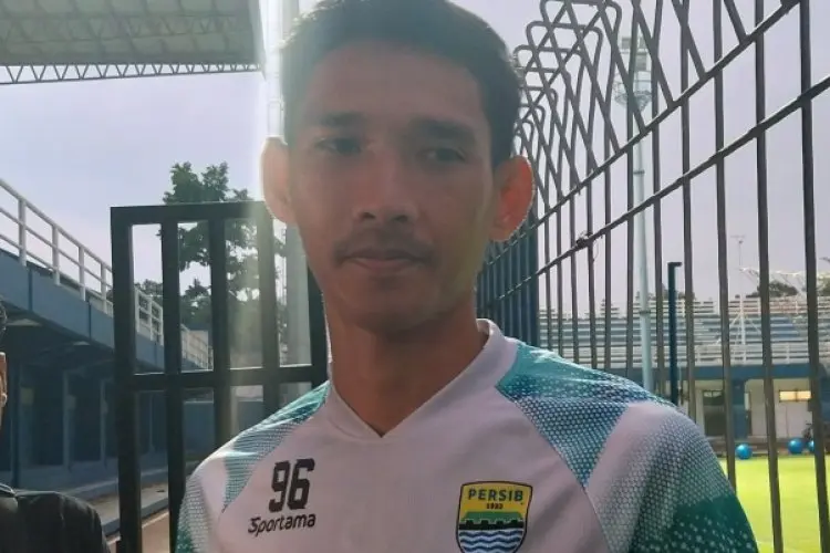 Ryan Kurnia Memiliki Motivasi Lebih Saat Persib Menghadapi Arema FC