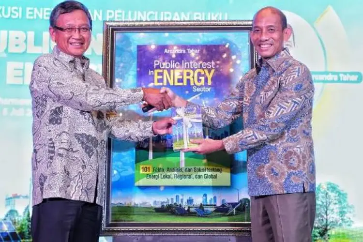 Arcandra Tahar Bukukan Kebijakan Energi Nasional dan Global