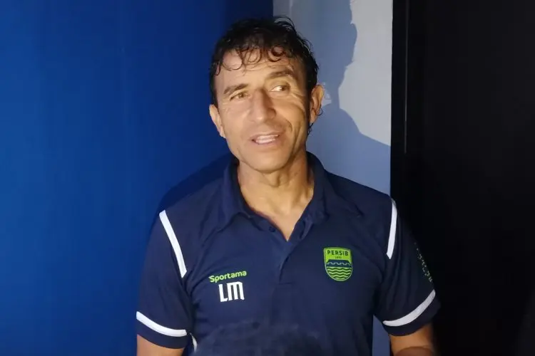 Ini yang Dilakukan Luis Milla Usai Persib Imbang Dua Kali di Liga 1 2023/2024