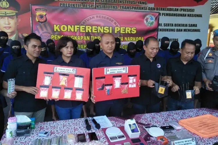 Sebulan, Satres Narkoba Polres Cimahi  Ungkap 17 Kasus Tindak Pidana Penyalahgunaan Narkoba