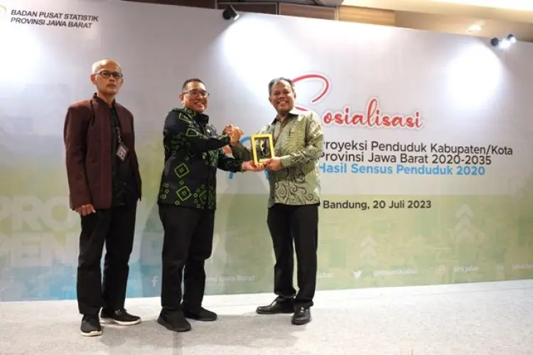 2035, BPS Proyeksikan Penduduk di Jabar Capai 54,4 Juta Jiwa