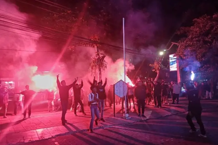 Kalah dari PSM Makassar, Graha Persib Diserang Sejumlah Bobotoh
