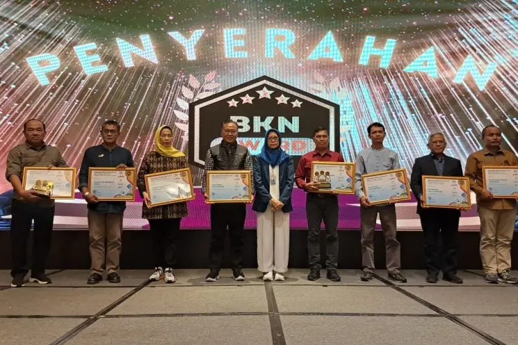 Pemkot Bandung Raih Delapan Penghargaan Kepegawaian dari BKN
