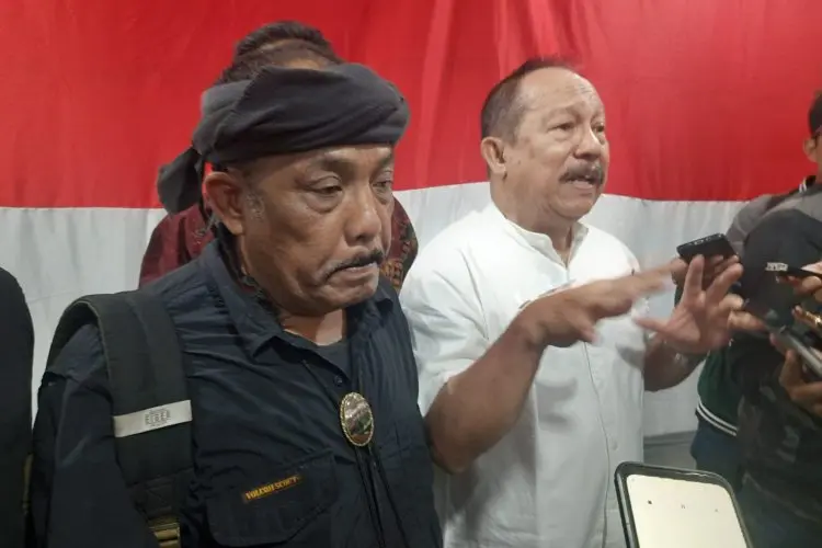 Tokoh Masyarakat Jawa Barat Rapatkan Barisan, Dukung Penuh Pembangunan Patung Bung Karno di Saparua