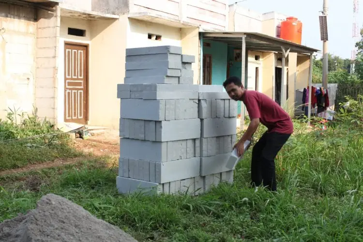 Gen Z, Yuk Wujudkan Rumah Pertamamu! Tips Cerdas Beli Rumah Meski Gaji UMR