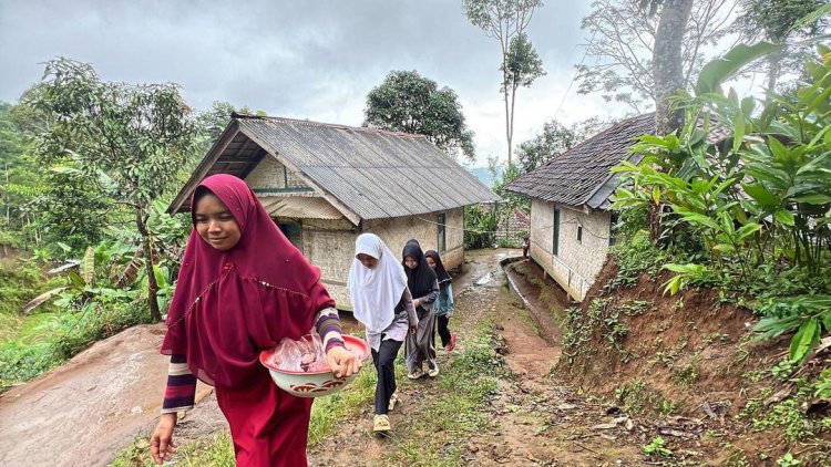 Program JQR Salurkan Hewan Kurban ke Pelosok Desa Jawa Barat Termasuk SLB dan Komunitas Komunitas Disabilitas Netra