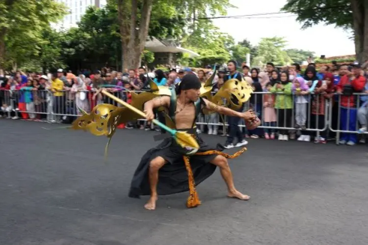 FOTO : Helaran dan Fashion Show OPD KKJ-PKJB 2023