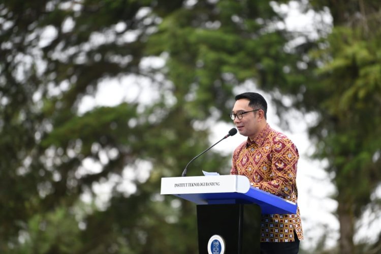 Ridwan Kamil: Dengan Going digital Pendapatan Daerah Jabar dari Pajak Kendaraan Naik 3 Kali lipat 
