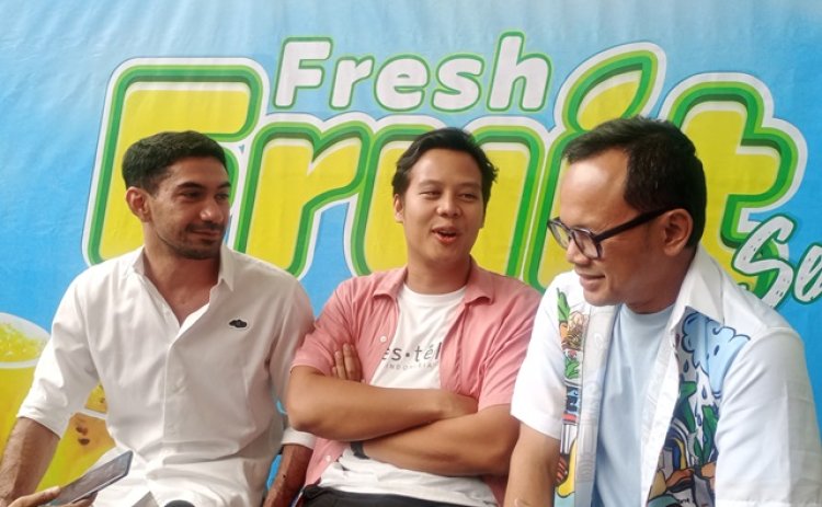 Kenalkan Fruit Series Esteh Indonesia, Reza Rahardian dan Bima Dukung Kemajuan Produk Lokal Bogor