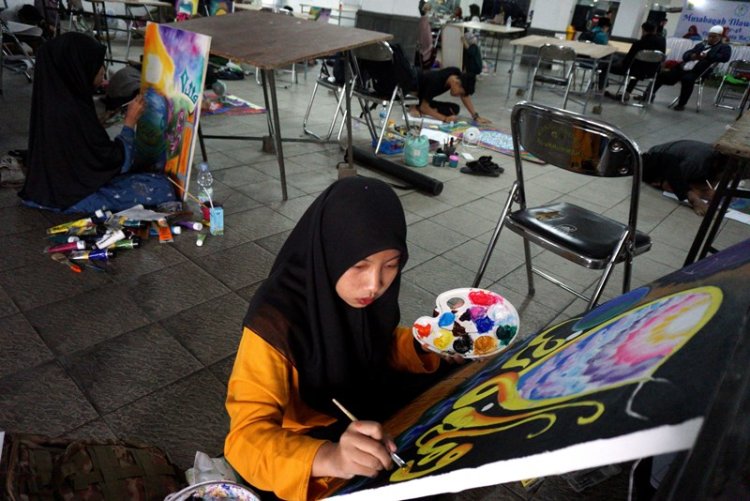 Foto: Lomba Seni Kaligrafi Pada MTQ 2023 Tingkat Kota Bandung