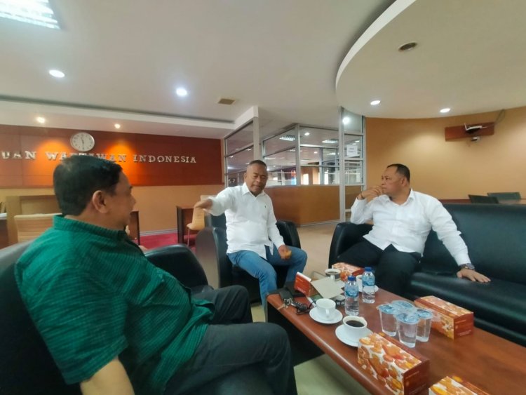Bernostalgia Ketika Jadi Jurnalis, Anggota Bawaslu RI Totok Hariyono Berkunjung ke PWI Pusat