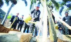 Kota Kembang Berhias Lewat Program On The Way Bandung Teduh