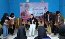 Lestarikan Musik Tradisional, Srikandi Ganjar Gelar Pertunjukan Musik Calung di Kota Bandung