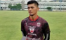 Kiper Persib Fitrul Dwi Rustapa Miliki Motivasi Tinggi Hadapi Persis