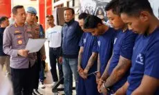 Aparat Polresta Bandung Tembak Pelaku Begal Berkedok Polisi Gadungan