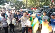 HUT Polwan Ke-75, Polrestabes Bandung Gelar Bakti Sosial Hingga Penyuluhan Anti Narkoba