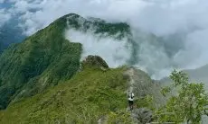 Miliki Kawah yang Besar dan Dalam, Gunung Kelud Menawarkan Pemandangan Alam yang Indah