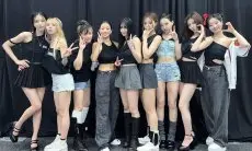Siap-siap Nabung, Girl Grup TWICE Bakal Konser 'READY TO BE' di JIS Jakarta Desember Mendatang