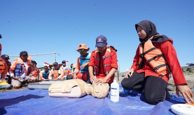 Minimalisir Angka Korban Kecelakaan Laut Jqr Gelar Pelatihan Untuk Nelayan Inilahkoran Id