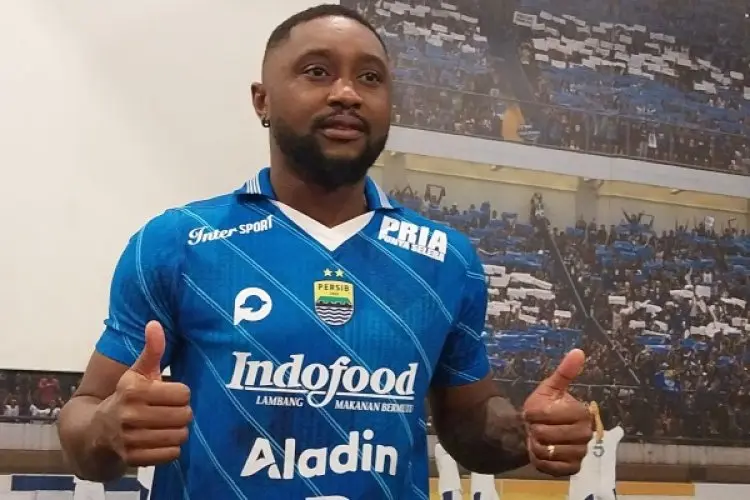 Levy Madinda Diam-diam Pantau Bobotoh Persib