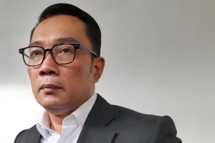 KLHK Memberi Sanksi TPK Sarimukti, Ridwan Kamil: Pasti Akan Kita Tindak Tegas