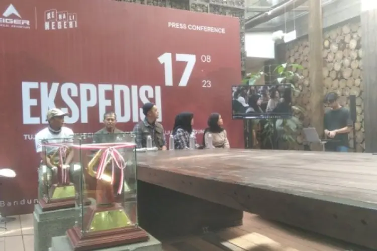 17 Tim Pendaki Wanita Menjelajahi 17 Gunung pada 17 Agustus 2023