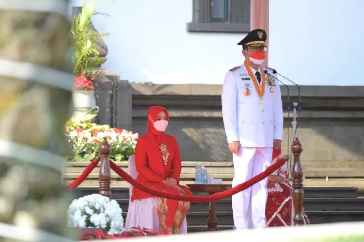 Teteskan Air Mata di HUT RI ke-78, Ridwan Kamil: Lima Tahun Terberat