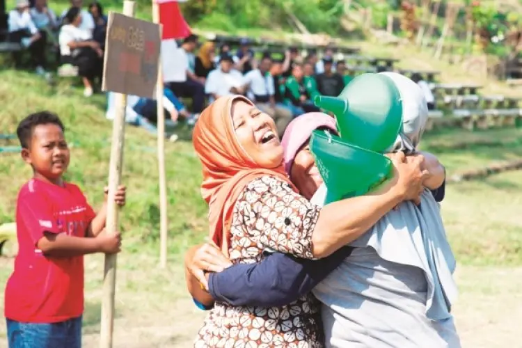 Rayakan HUT ke-78 RI, Grab dan Ovo Donasikan Rp1,5 Miliar di Berbagai Daerah