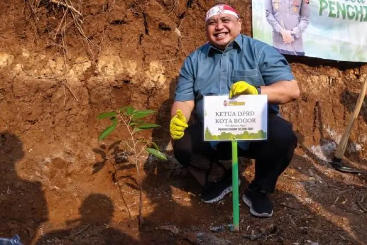 DPRD Kota Bogor Apresiasi Polri Lestarikan Alam Dengan Melakukan Penanaman Pohon