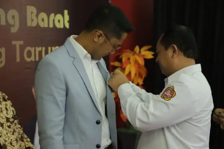 Raih Penghargaan Satya Lencana, Hengki Minta Karang Taruna Proaktif Wujudkan Program Pemda