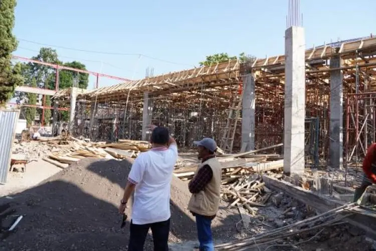 Rudy Gunawan Minta Kontraktor Tingkatkan Standar Kualitas Tinggi dalam Pengerjaan Proyek di Garut