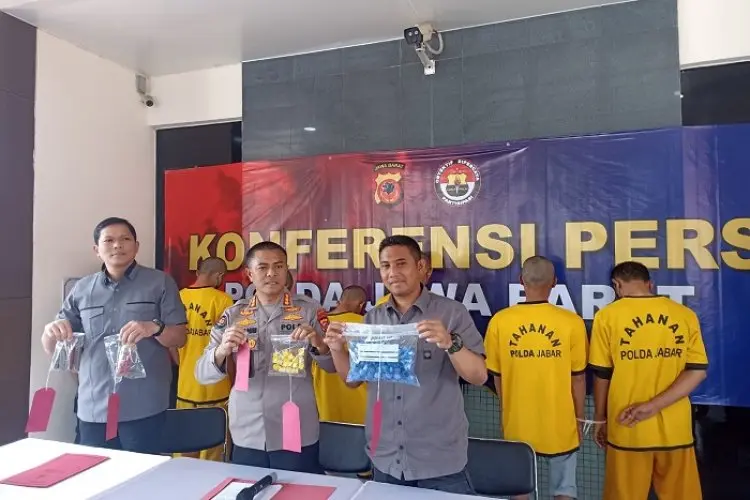 Polisi Tangkap Tangan Kelompok Penyuntikan LPG Subsidi di Garut