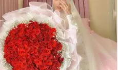 Setelah Ungkap Identitas Calon Suami, Larissa Chou Akhirnya Menikah dengan Ikram Rosadi