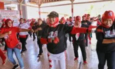 Lawan Mager! KST Jabar Dukung Ganjar Ajak Emak-Emak Cegah Osteoporosis Lewat Senam Sehat 