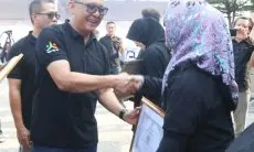 Bupati Bogor Iwan Setiawan Berikan Penghargaan Kepada Patriot Olahraga 