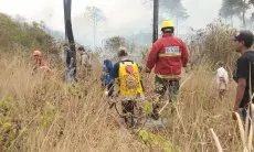 Pegiat Konservasi Terluka Bakar Saat Padamkan Kebakaran Gunung Guntur