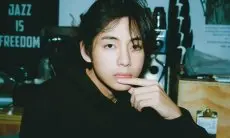 V BTS Ceritakan Masa Sulitnya di Masa Lalu: Tidak Ada Orang lain yang Melakukan Hal Seperti Itu