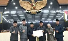 Pemprov-DPRD Jabar Gelar Rapat Paripurna, Sepakati KUA-PPAS 2034 dan Raperda Penyelesaian Tuntutan Kerugian Daerah