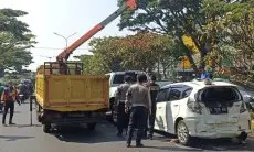 Tiga Mobil Terlibat Kecelakaan Beruntun di Jalan Pasteur Bandung