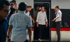 Presiden Jokowi Wacanakan KCJB Tembus ke Surabaya