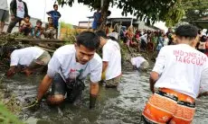 Ngobeng Lauk dari Ganjar Sejati Jadi Ajang Silaturahmi Warga Tasikmalaya