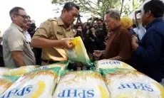 FOTO: Operasi Pasar Beras Medium di Kota Bandung