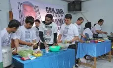 Tingkatkan Kekompakkan, Komunitas Ojol Ganjar Gelar Lomba Masak di Bogor