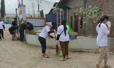Ganjar Padjajaran Turun Tangan Bersihkan Lingkungan yang Langganan Banjir