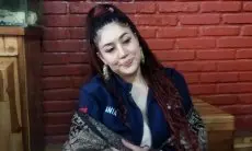 Penyanyi R&B era 90 an Sania Terjun ke dunia Politik karena ingin Memberantas Bank Emok